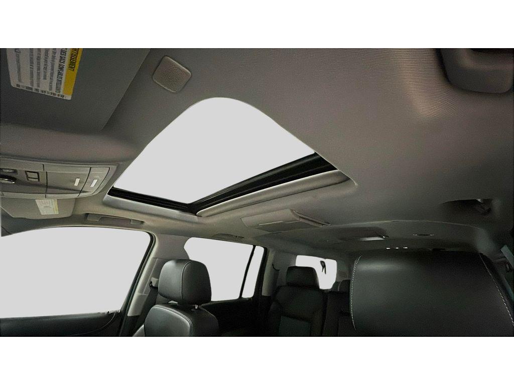 used 2018 GMC Yukon XL car, priced at $19,490