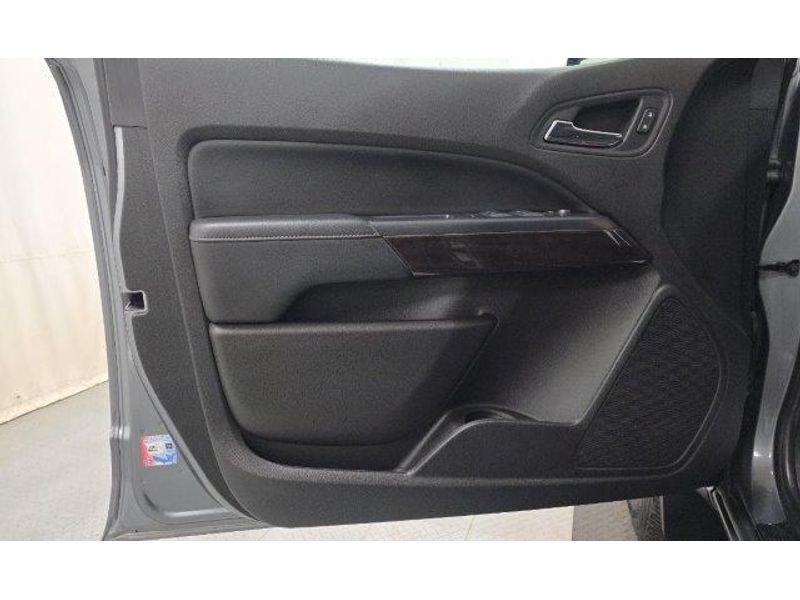 used 2021 GMC Canyon car, priced at $33,850
