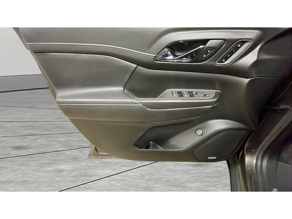 used 2020 GMC Acadia car, priced at $16,340