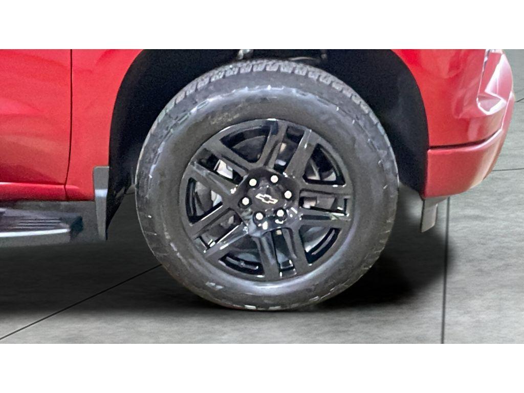 used 2025 Chevrolet Silverado 1500 car, priced at $52,990