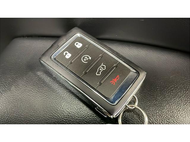 used 2024 Jeep Grand Cherokee car, priced at $38,550
