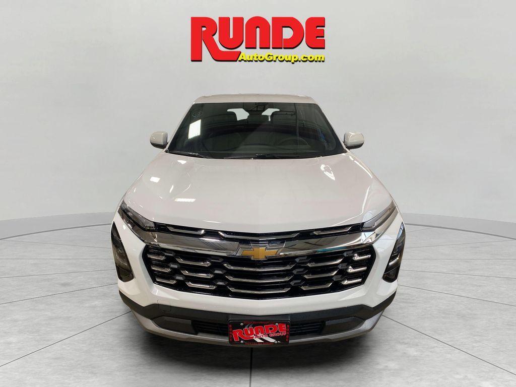 new 2026 Chevrolet Equinox car, priced at $34,295