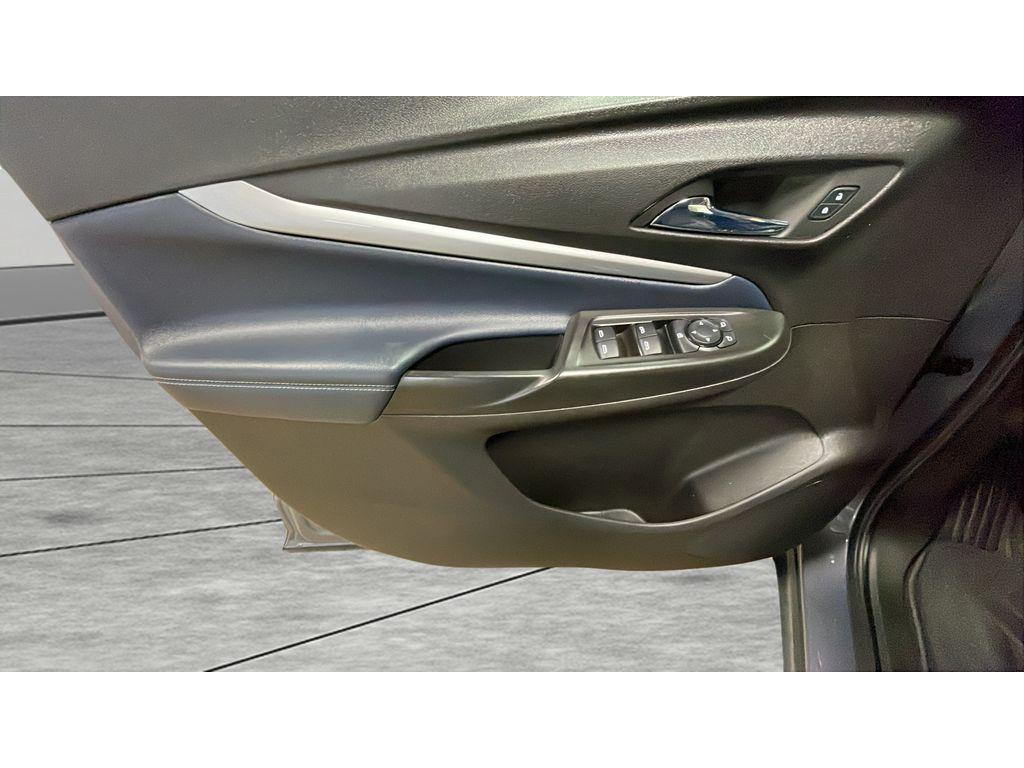 used 2022 Chevrolet Bolt EUV car, priced at $17,990