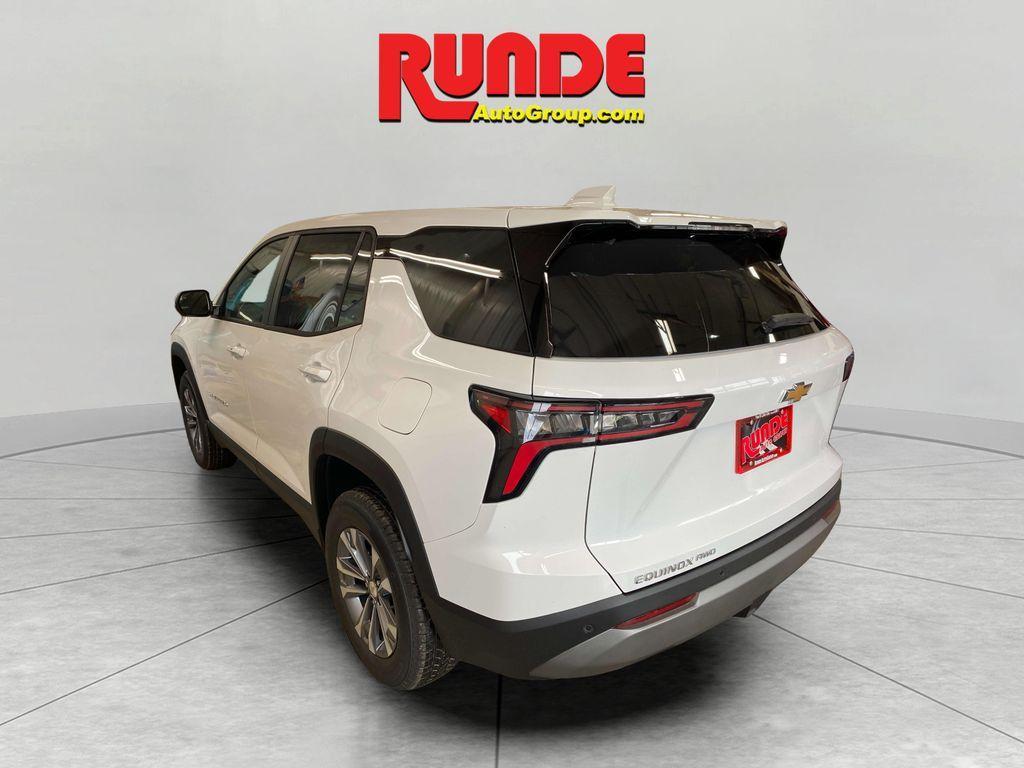 new 2026 Chevrolet Equinox car, priced at $33,890