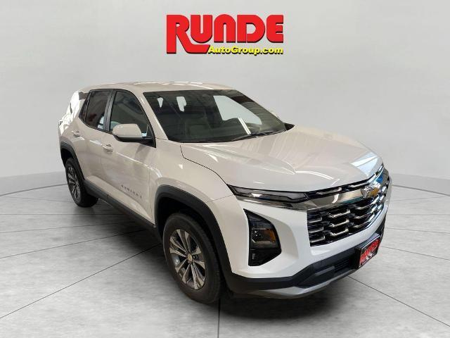 new 2026 Chevrolet Equinox car, priced at $33,890