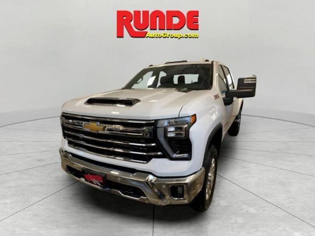new 2025 Chevrolet Silverado 3500 car, priced at $81,305