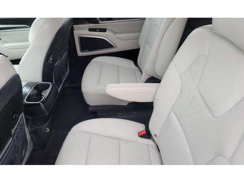 used 2022 Kia Telluride car, priced at $35,990