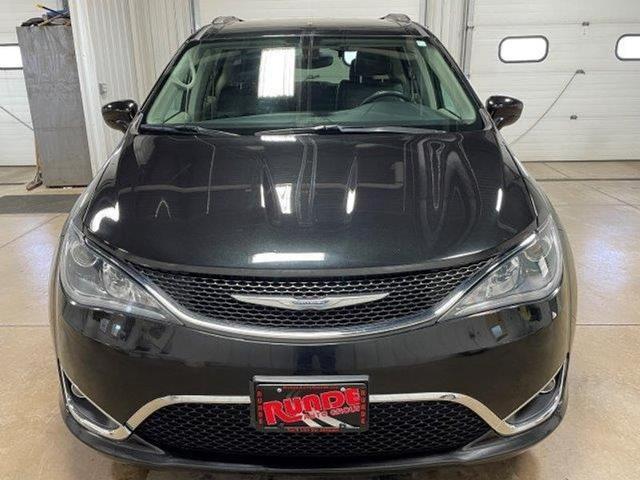 used 2017 Chrysler Pacifica car, priced at $14,373