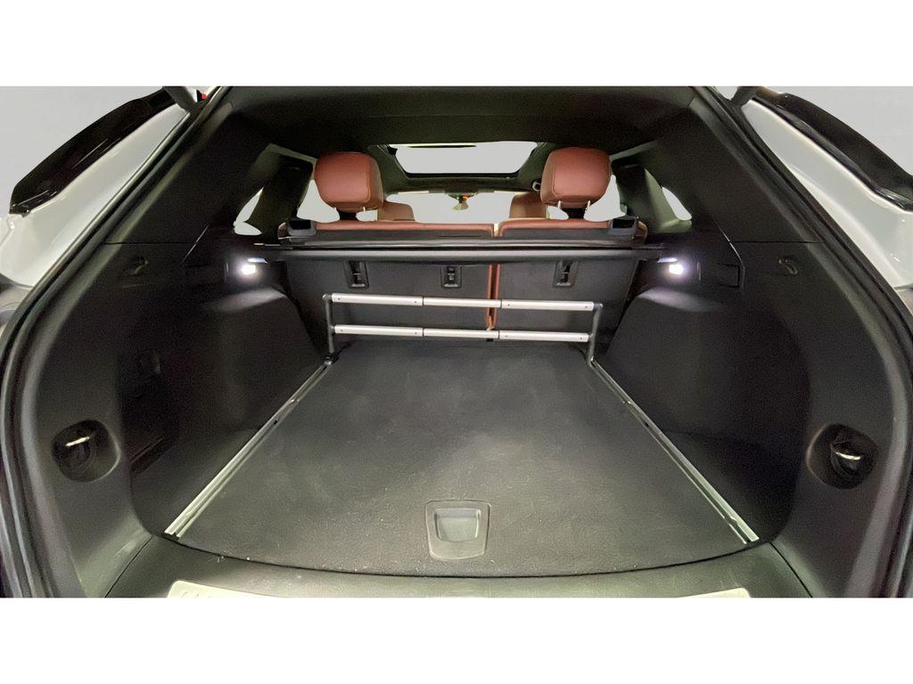 used 2021 Cadillac XT5 car, priced at $32,990