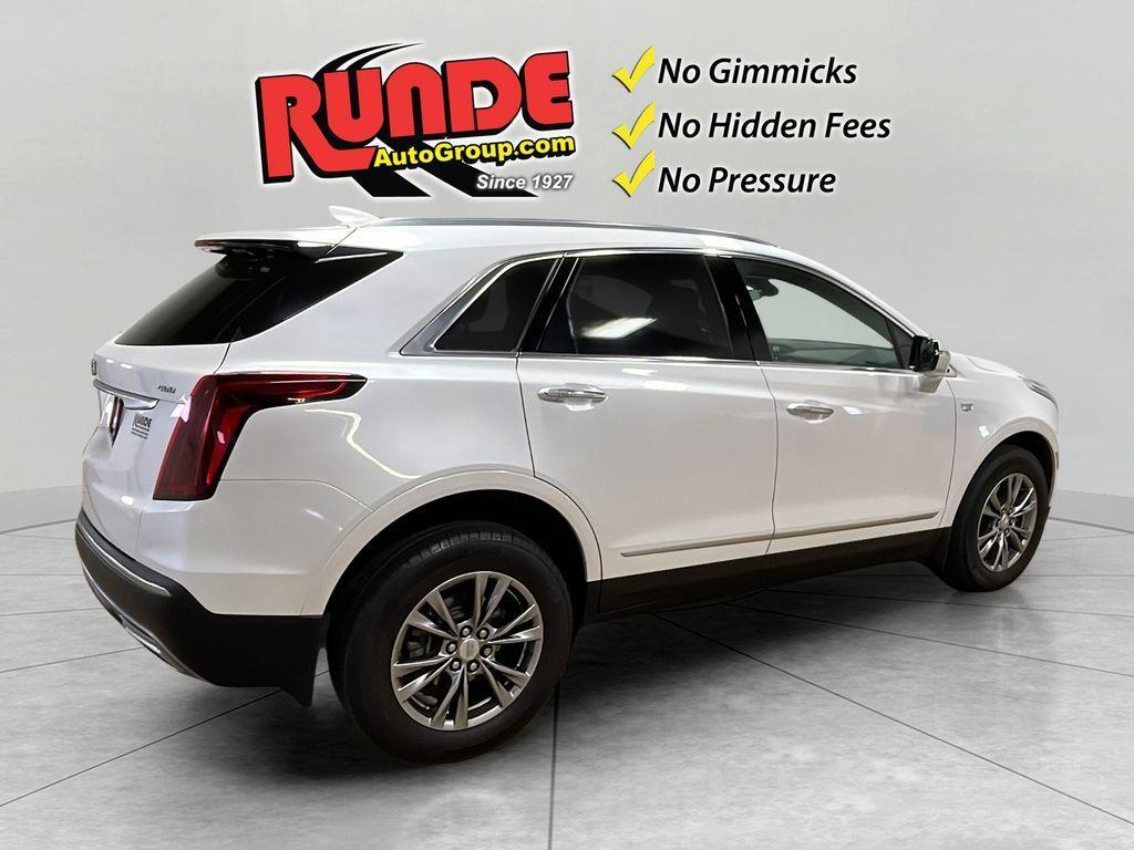 used 2021 Cadillac XT5 car, priced at $32,990