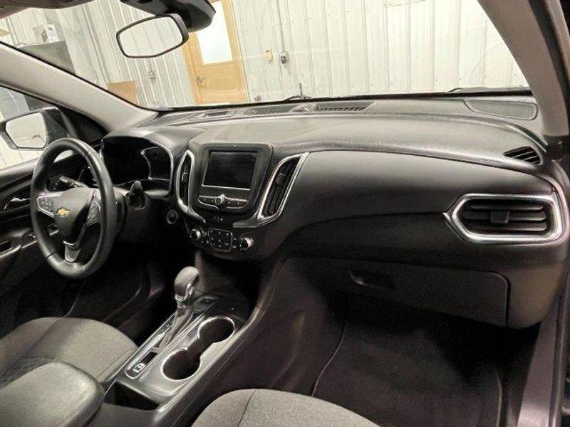 used 2022 Chevrolet Equinox car, priced at $24,622