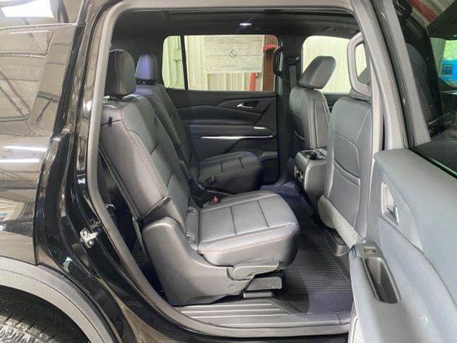 new 2025 Chevrolet Traverse car, priced at $51,645