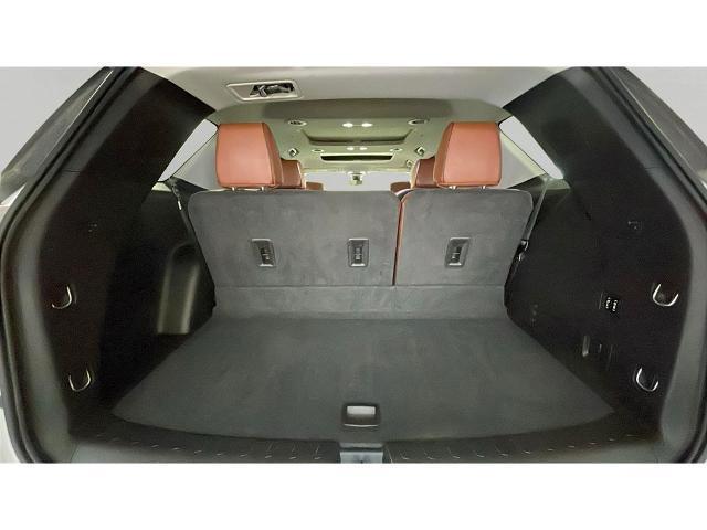 used 2019 Chevrolet Traverse car, priced at $27,900