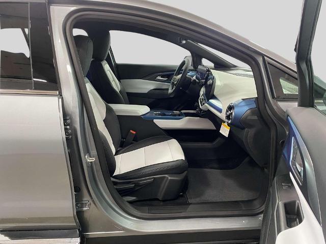new 2025 Chevrolet Equinox EV car, priced at $46,890