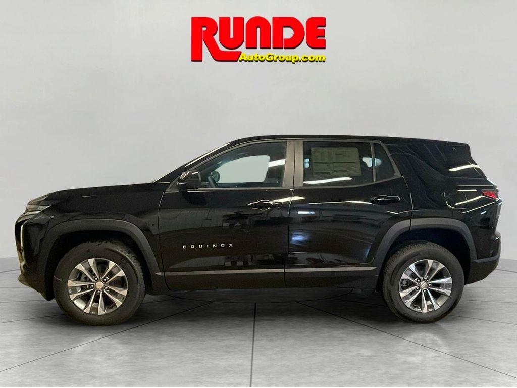 new 2026 Chevrolet Equinox car, priced at $33,795