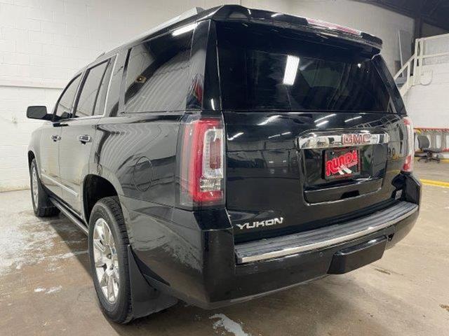 used 2015 GMC Yukon car, priced at $16,972