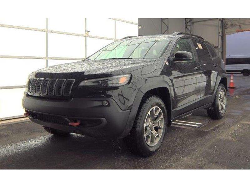 used 2022 Jeep Cherokee car, priced at $28,950