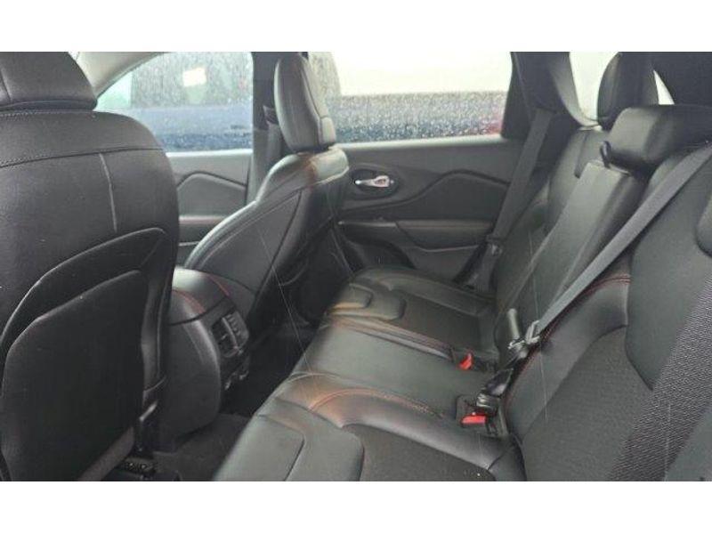 used 2022 Jeep Cherokee car, priced at $28,950
