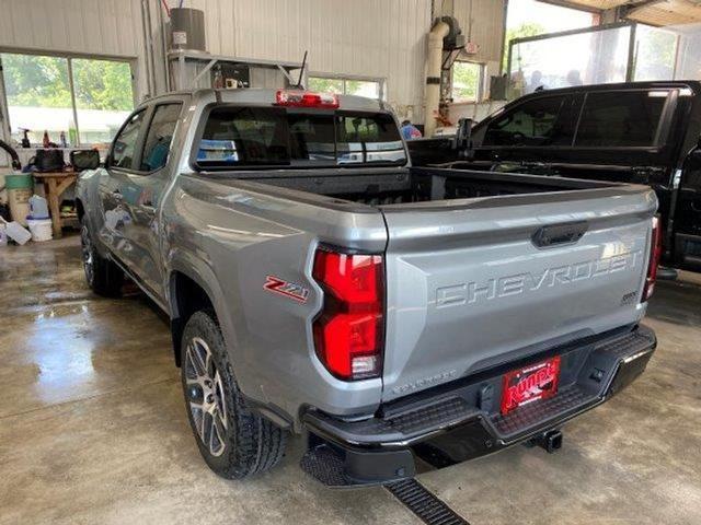 new 2024 Chevrolet Colorado car, priced at $43,910