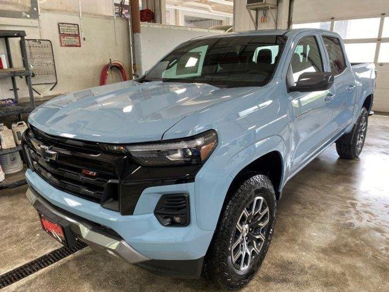 new 2025 Chevrolet Colorado car, priced at $44,990