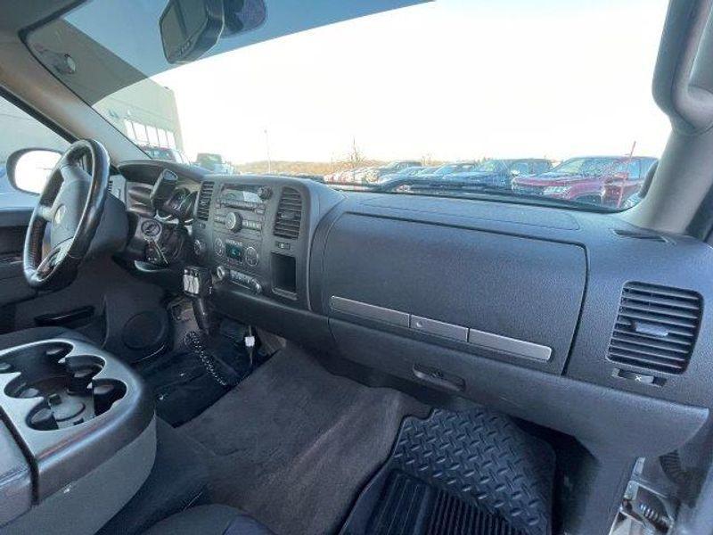 used 2011 Chevrolet Silverado 2500 car, priced at $22,540