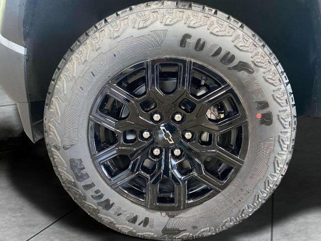 new 2025 Chevrolet Colorado car, priced at $43,745