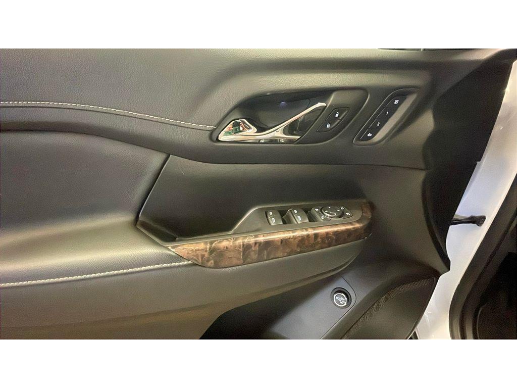 used 2023 GMC Acadia car, priced at $38,990