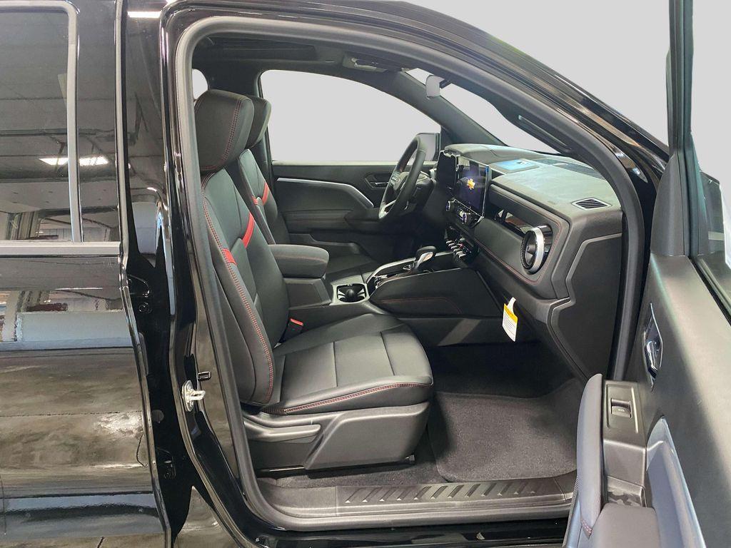 new 2025 Chevrolet Colorado car, priced at $48,865