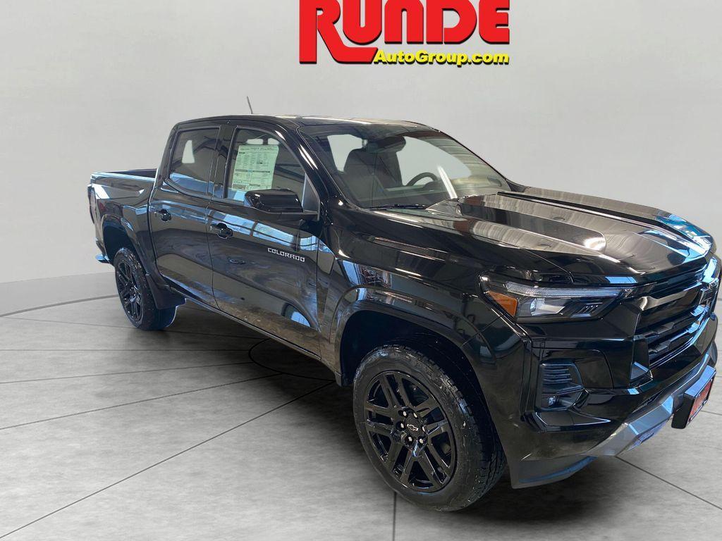 new 2025 Chevrolet Colorado car, priced at $48,865
