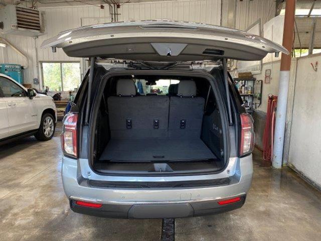 new 2024 Chevrolet Suburban car, priced at $70,890