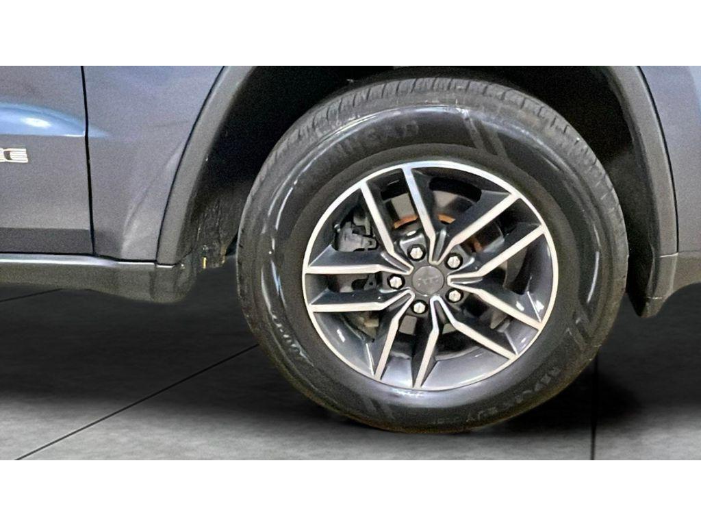 used 2019 Jeep Grand Cherokee car, priced at $16,521