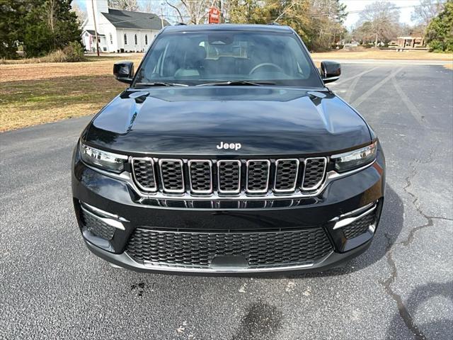 new 2025 Jeep Grand Cherokee car, priced at $47,810