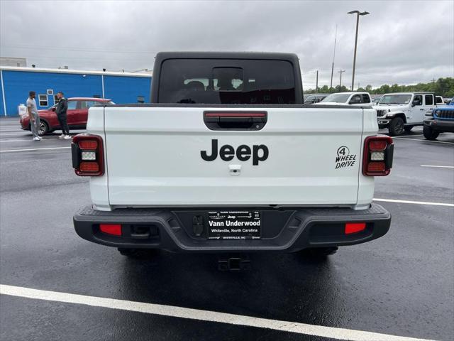 new 2024 Jeep Gladiator car, priced at $50,578