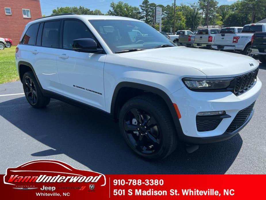 new 2024 Jeep Grand Cherokee car, priced at $58,860