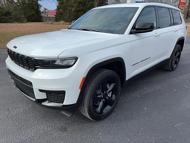 new 2025 Jeep Grand Cherokee L car, priced at $47,580