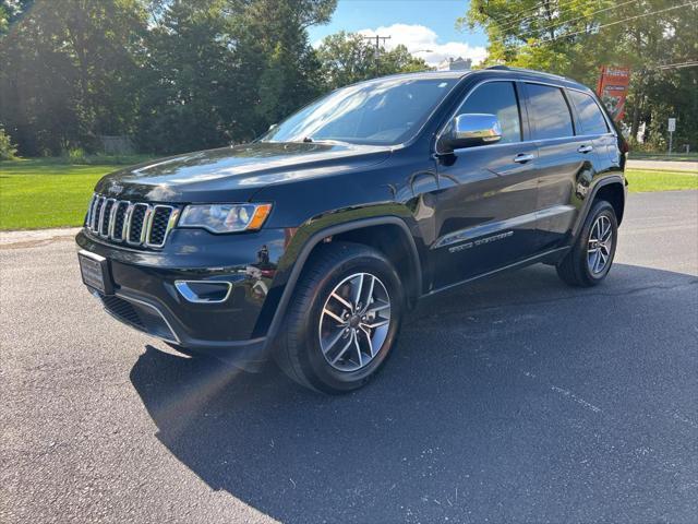 used 2022 Jeep Grand Cherokee car, priced at $28,268