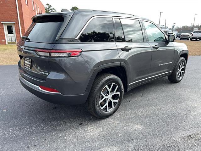 new 2025 Jeep Grand Cherokee car, priced at $47,810