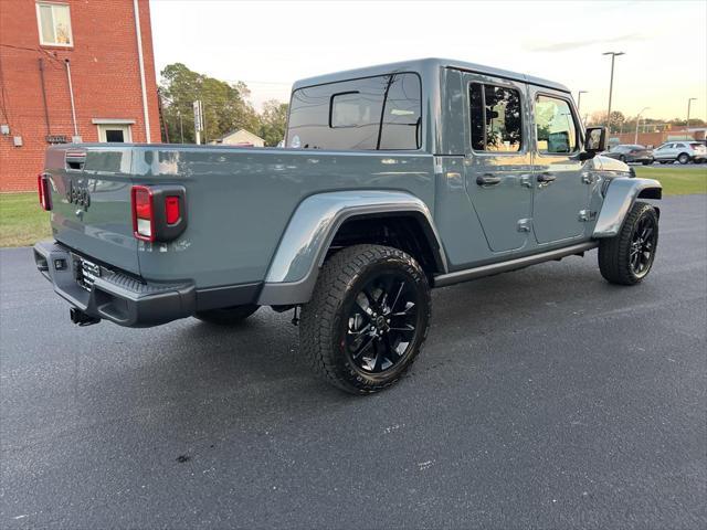 new 2025 Jeep Gladiator car, priced at $45,235