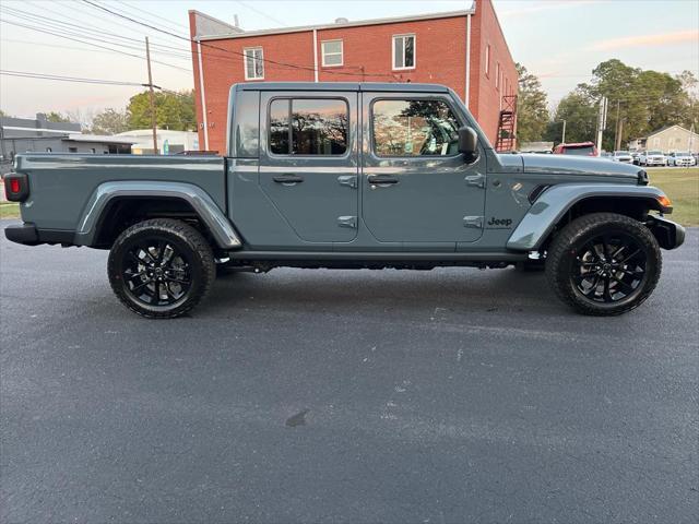 new 2025 Jeep Gladiator car, priced at $45,235