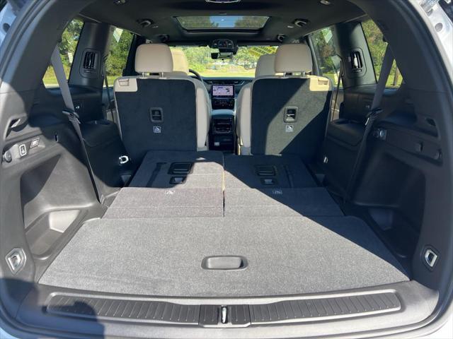 new 2025 Jeep Grand Cherokee L car, priced at $58,455