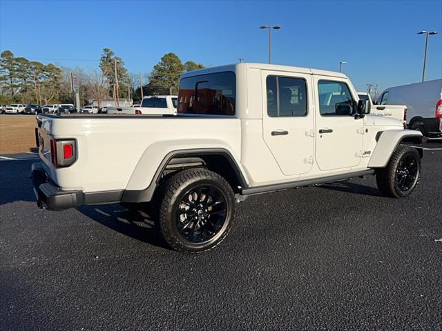 new 2025 Jeep Gladiator car, priced at $44,640