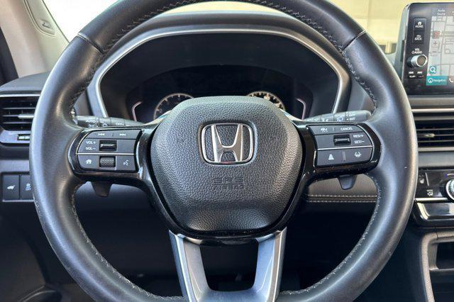 used 2023 Honda Pilot car, priced at $38,998