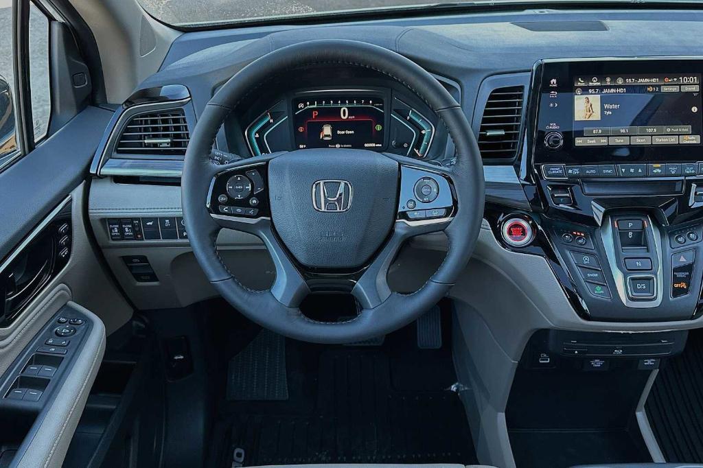 new 2024 Honda Odyssey car, priced at $51,595