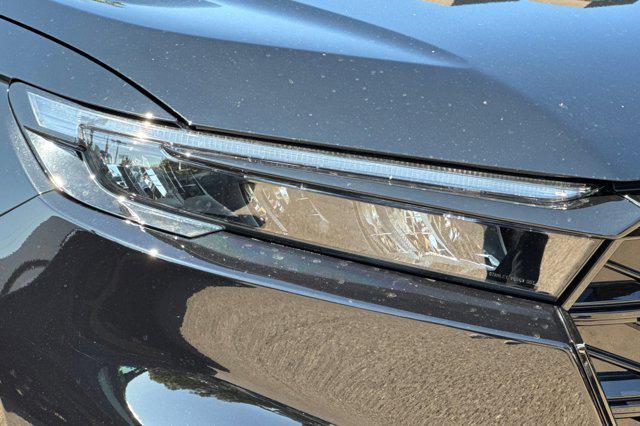 new 2026 Honda CR-V Hybrid car, priced at $40,120