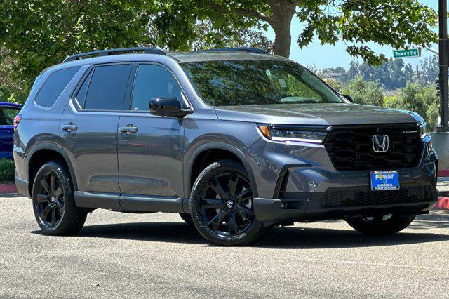 new 2025 Honda Pilot car, priced at $55,975