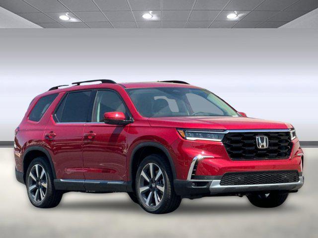 new 2025 Honda Pilot car, priced at $51,650