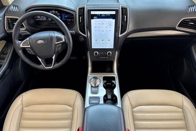 used 2024 Ford Edge car, priced at $27,998