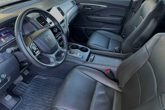 used 2022 Honda Pilot car, priced at $30,998