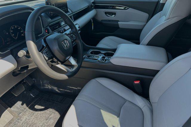 new 2025 Honda Pilot car, priced at $51,725