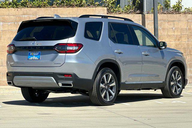 new 2025 Honda Pilot car, priced at $51,725